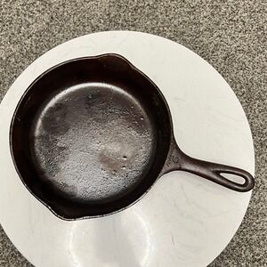 Wagner Ware Iron Skillet #6 Sidney -O- Cast 1056 N 9" Vintage Cookware Farmhouse